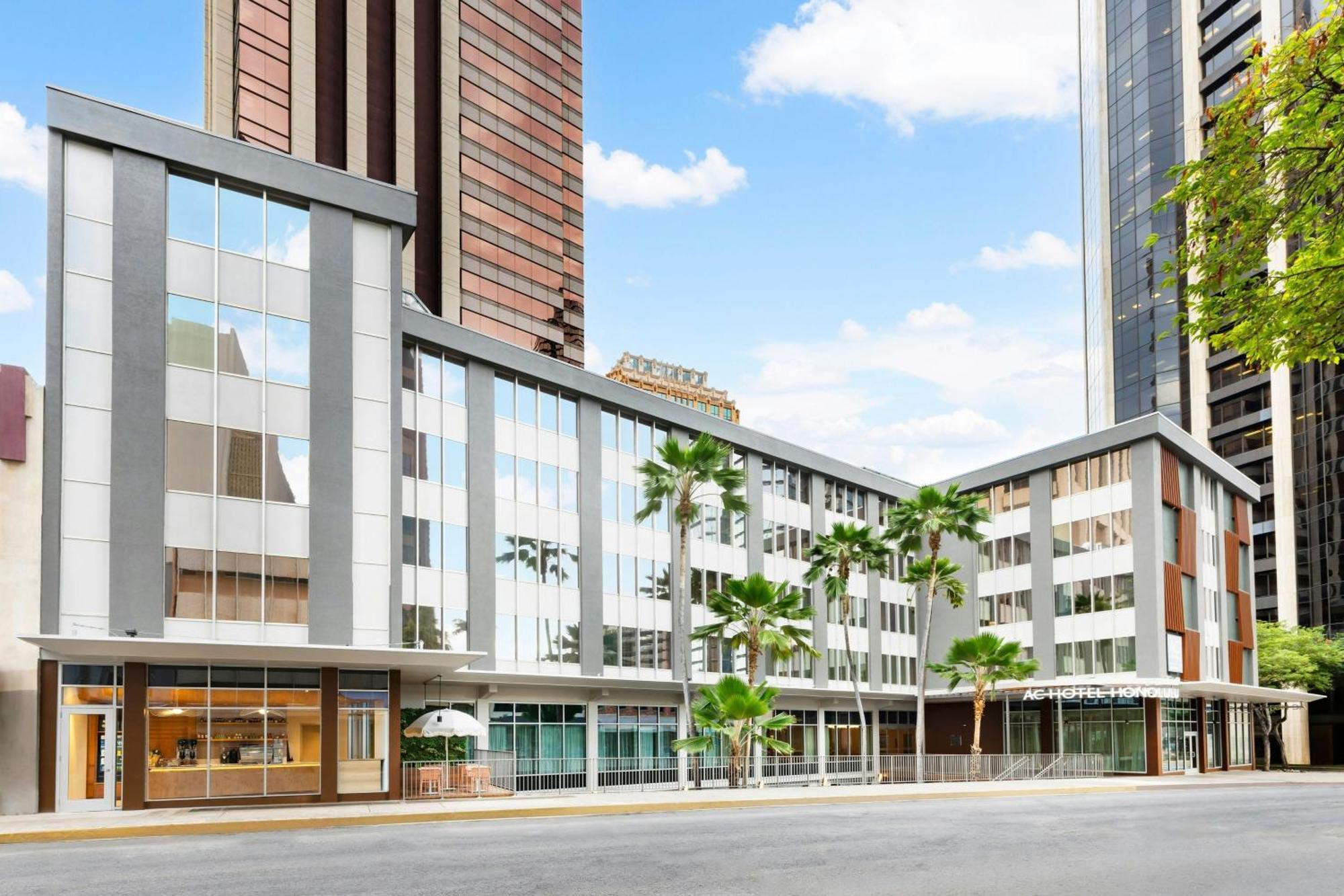 Ac Hotel By Marriott Honolulu Exterior photo